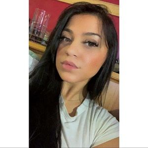 Meet your Posher, Gail